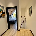 Zielona 9 *