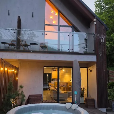 Zielona 9 *