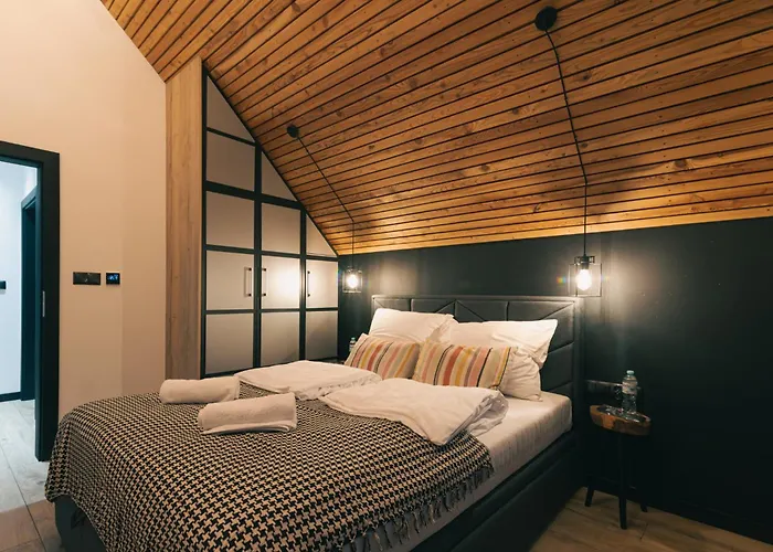 Zielona 9 什切尔克